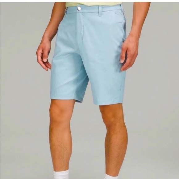 Lululemon Commission Golf Short 10" in Cirrus Blue | Size 32 - Picture 2 of 9